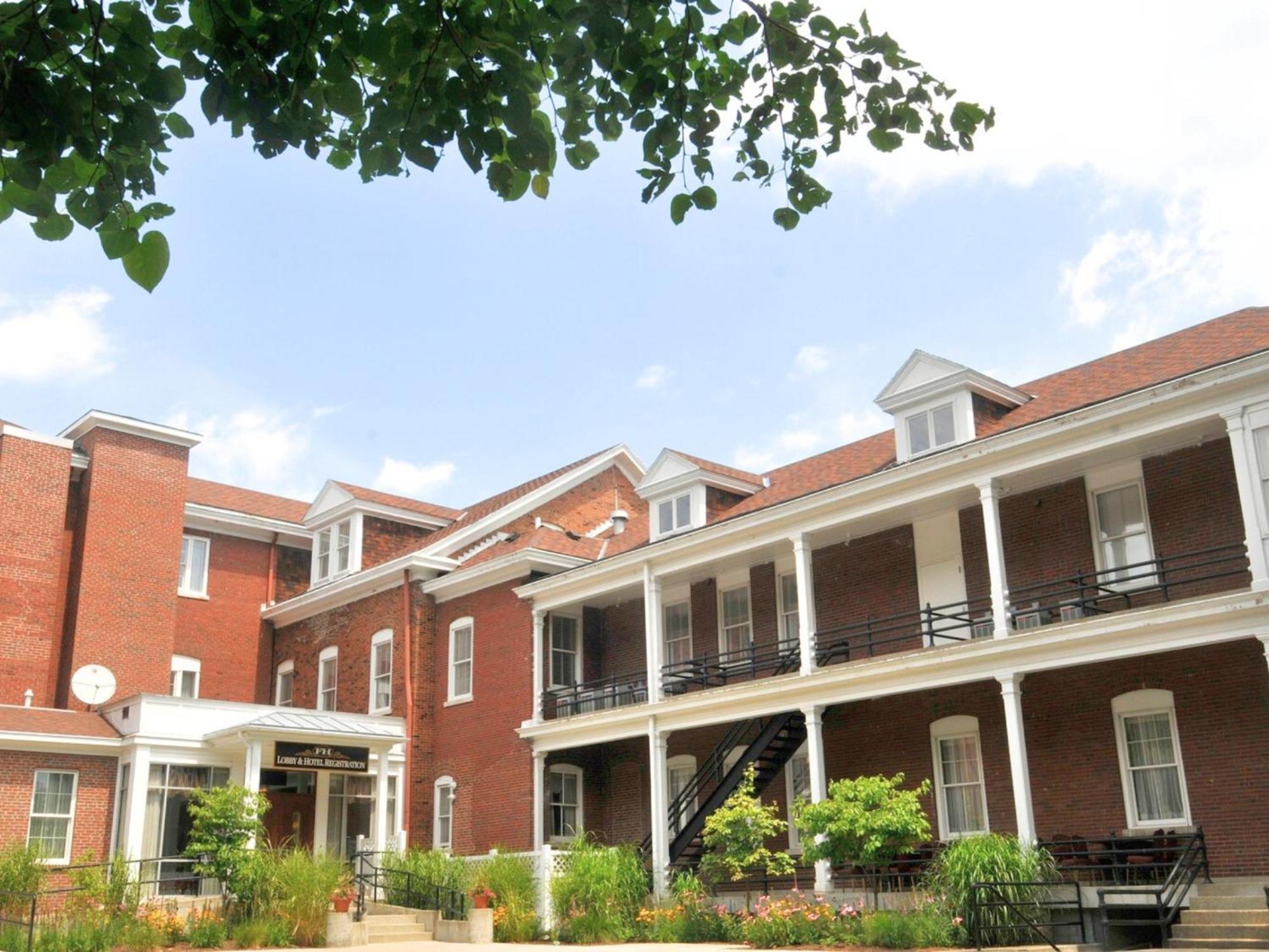 Fort Harrison State Park Inn Indianapolis Exterior foto